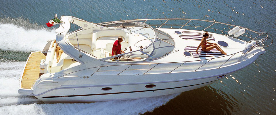 Motor Yacht Charter in Benalmadena